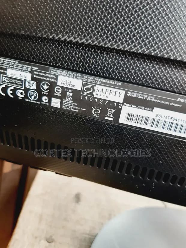 22 Inches Led Asus Monitor